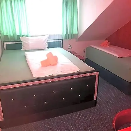 מלון Haus Frieling